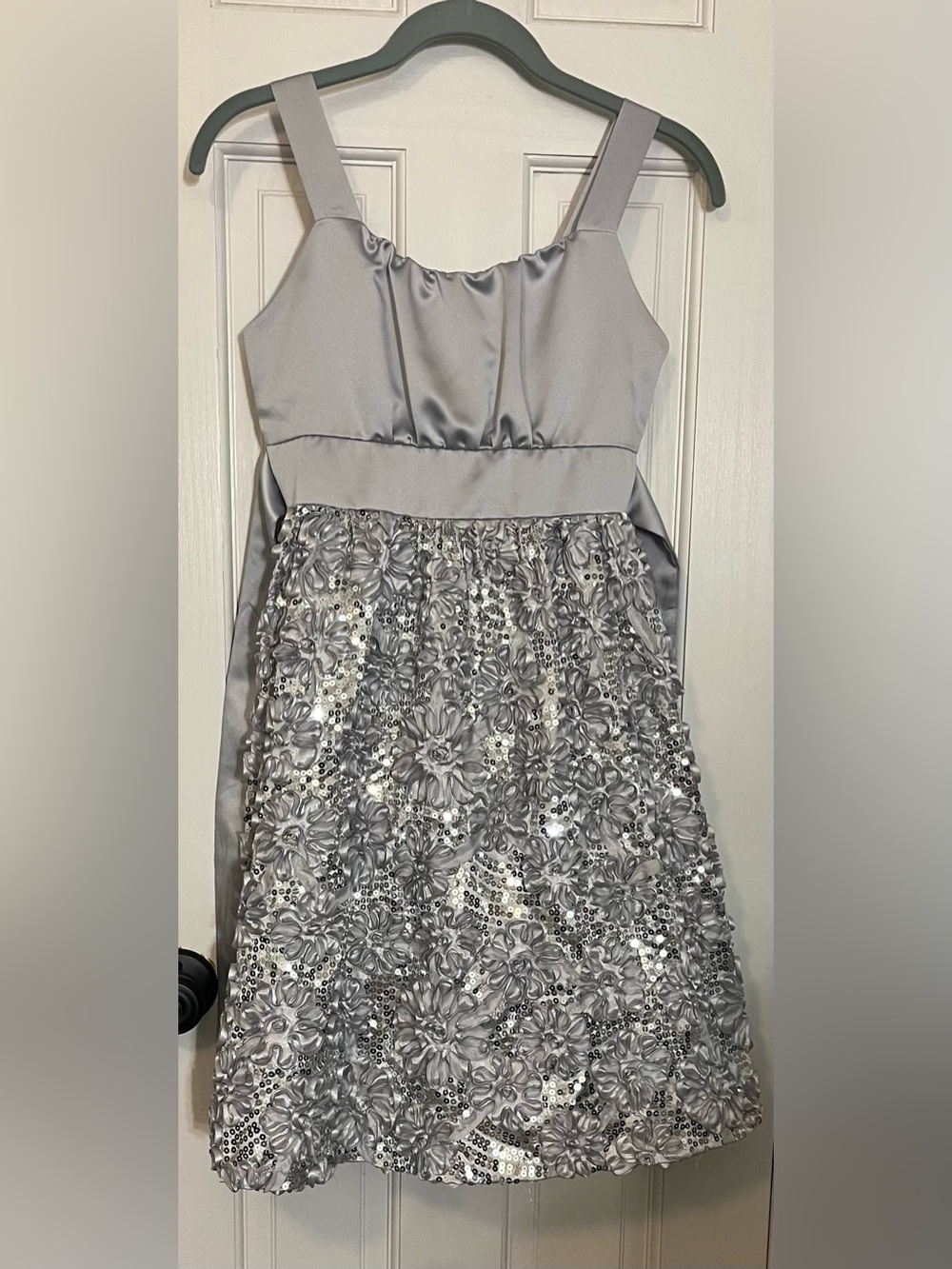 Girls Silver Floral Sequin Party Dress SZ 16